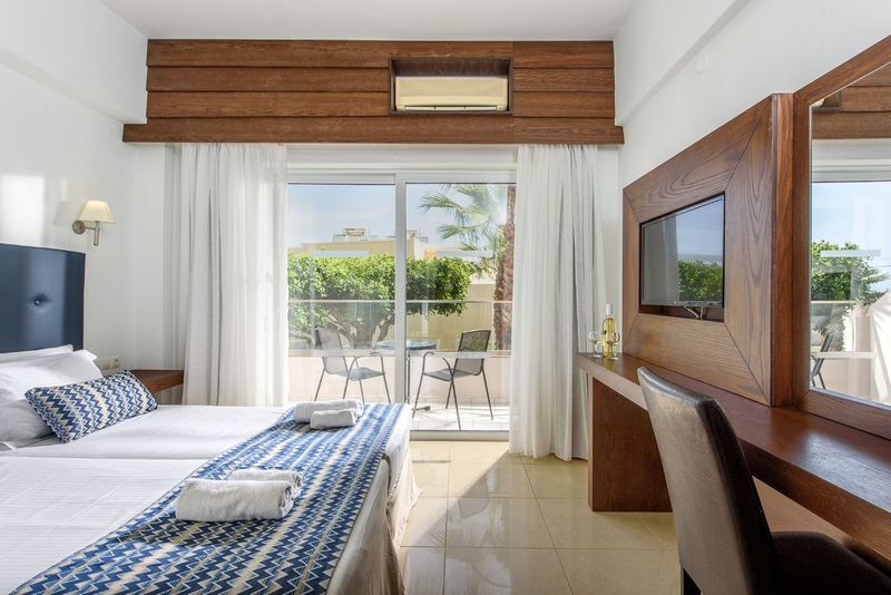Eurohotel Katrin Hotel & Bungalows - Image 7