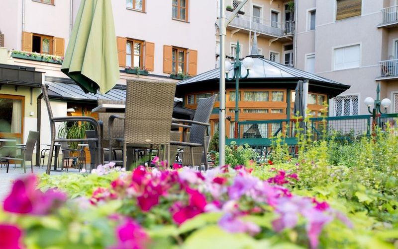 Corvin Hotel Budapest - Corvin Wing - Image 1