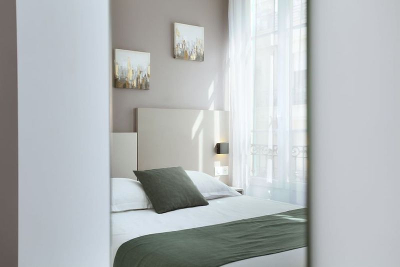 L'Alcove Hotel - Image 8