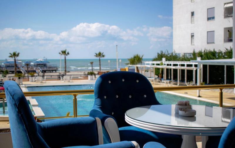 Hotel Bleart - Image 2