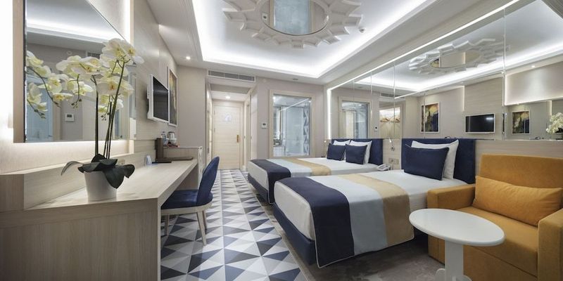 Granada Luxury Beach - Image 6