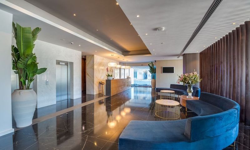 Sun Hall Hotel - Image 8