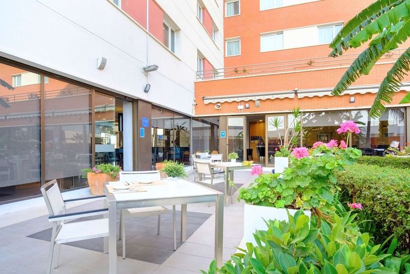 Hilton Garden Inn Malaga - Image 6