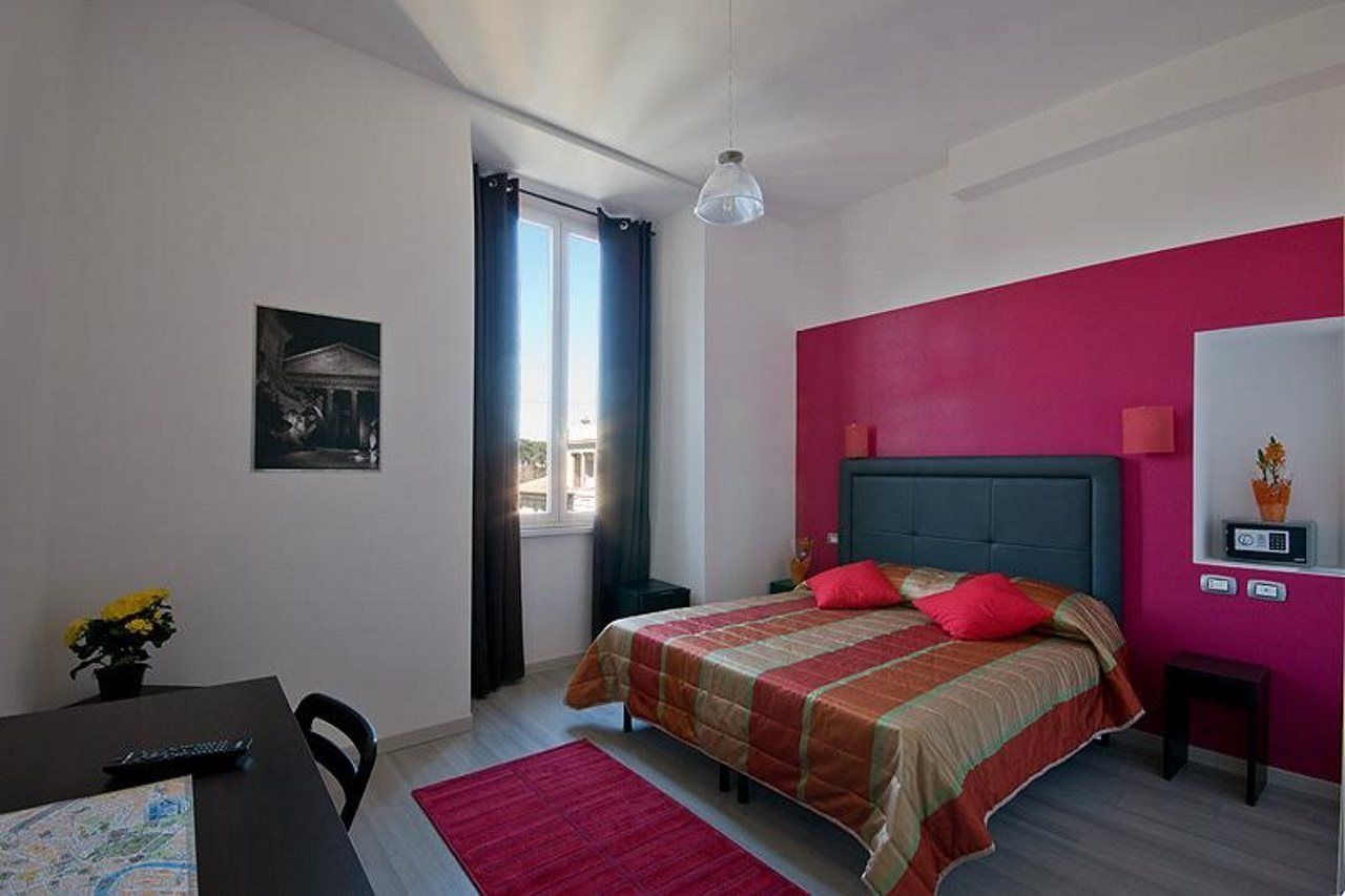 MF Hotel - Image 4