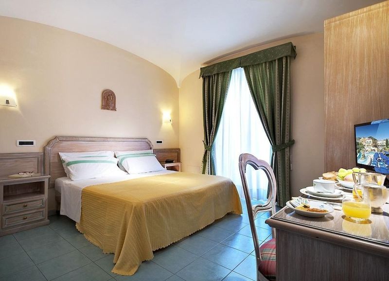 Royal Terme - Image 10