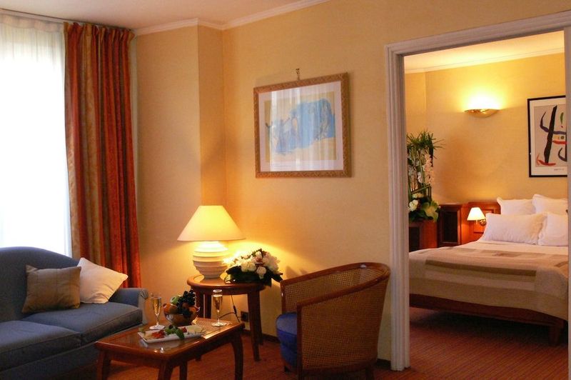 Hotel Amarante Cannes - Image 4