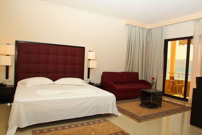 Hotel New York - Image 4