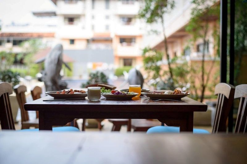 Srisuksant Resort - Image 6