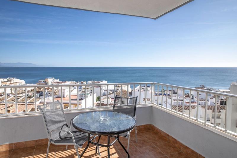 Palm Beach Club Apartamentos - Image 2