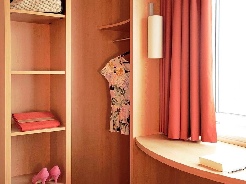 Albergo ibis Como - Image 8