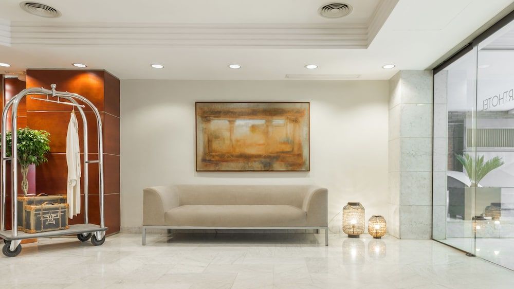 Mariano Cubi Aparthotel Barcelona - Image 8