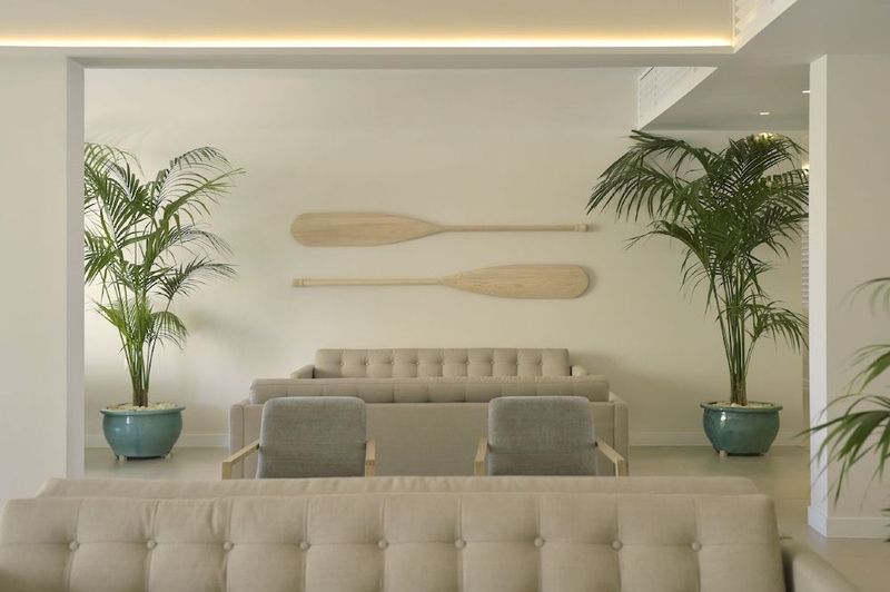 Sunrise Gardens Hotel - Image 3