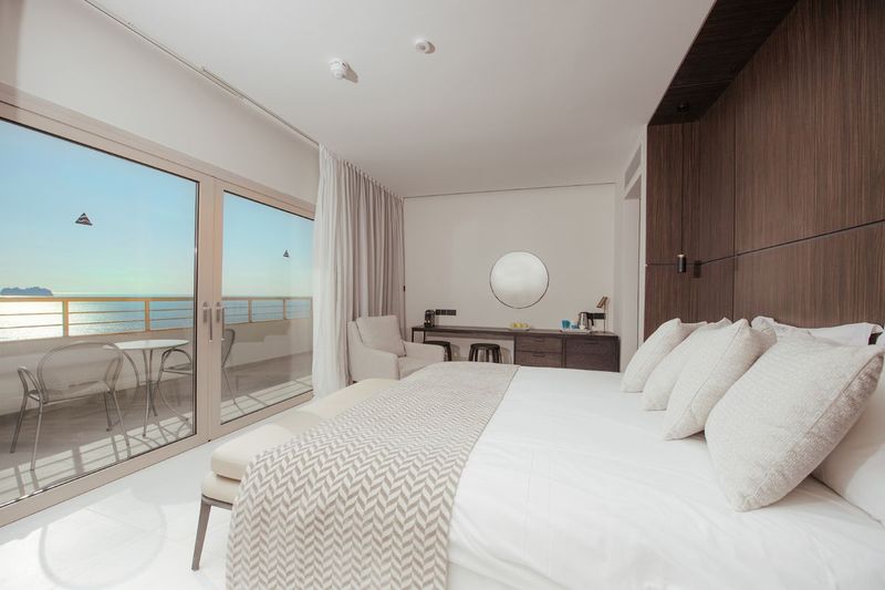 Atlantica Bay Hotel - Image 4