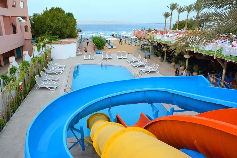Minamark Beach Resort
