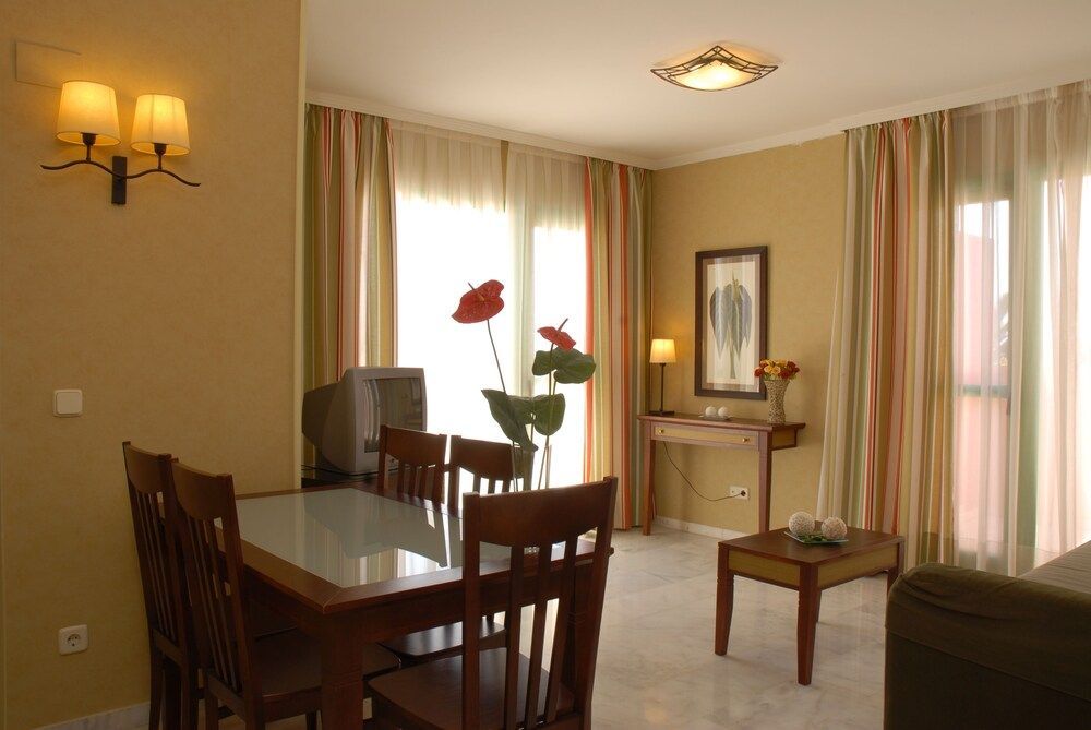 Holiday World RIWO Hotel - Image 7