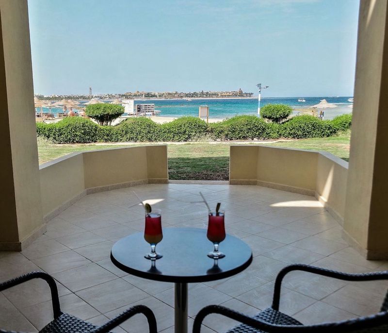 Cleopatra Luxury Resort Makadi Bay - Image 3