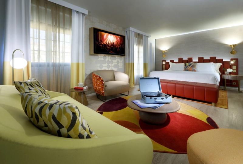 Hard Rock Hotel Marbella - Image 6