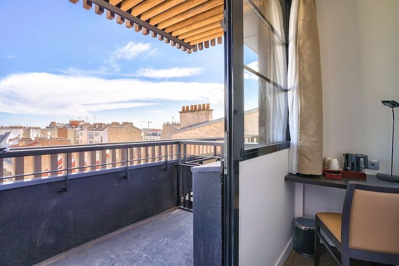 Simon's Boutique Hotel - Image 6