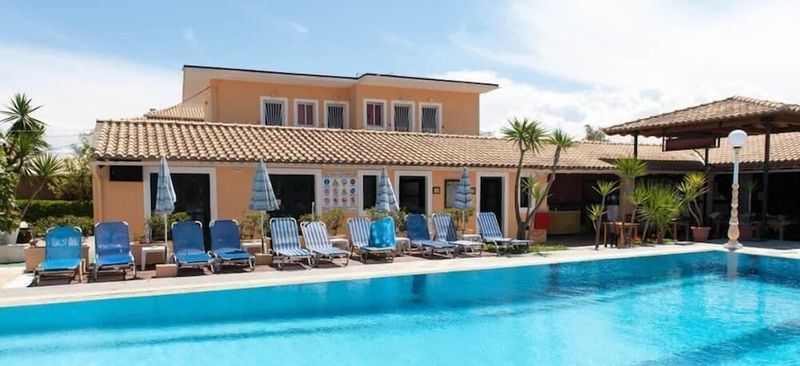 Summertime Hotel Apartments - Image 7