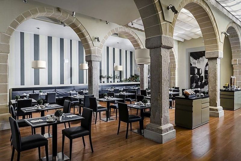 Eurostars Asta Regia - Image 6