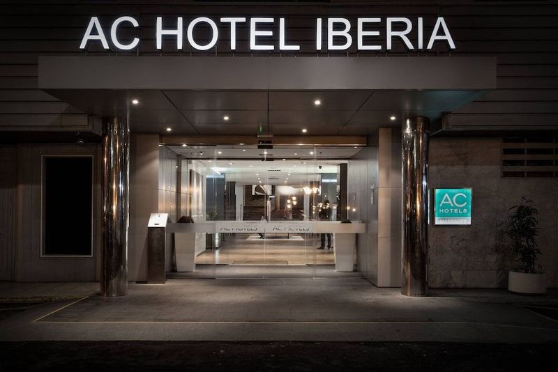 AC Hotel Iberia Las Palmas - Image 9