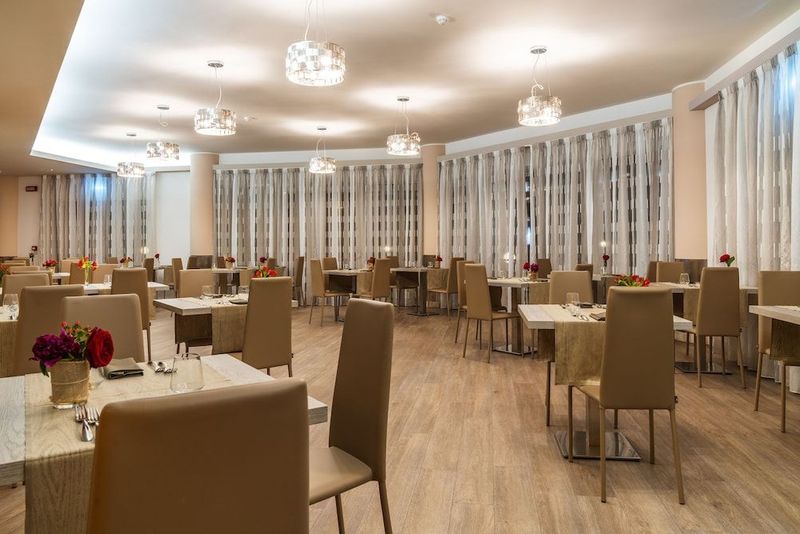 DoubleTree by Hilton Hotel Olbia - Sardinia - Image 9