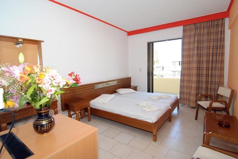 Iris Hotel - Image 8