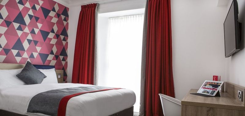 Cityroomz Edinburgh - Image 9
