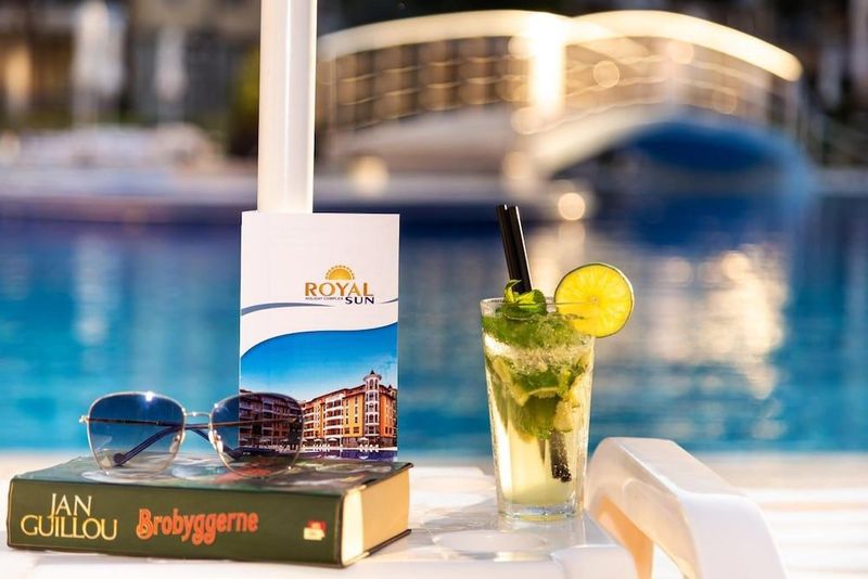 Aparthotel Royal Sun - Image 2