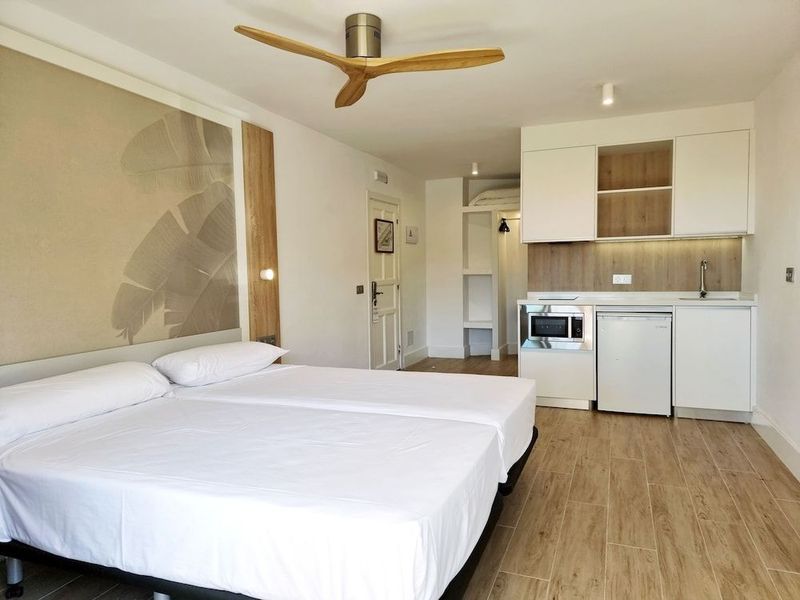 Apartamentos Laguna Park I - Image 5
