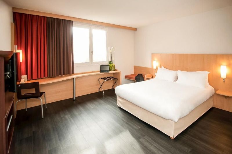 easyHotel Nice Palais des Congres - Old Town - Image 2