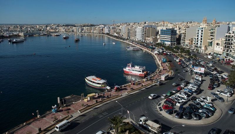 Sliema Marina Hotel - Image 5