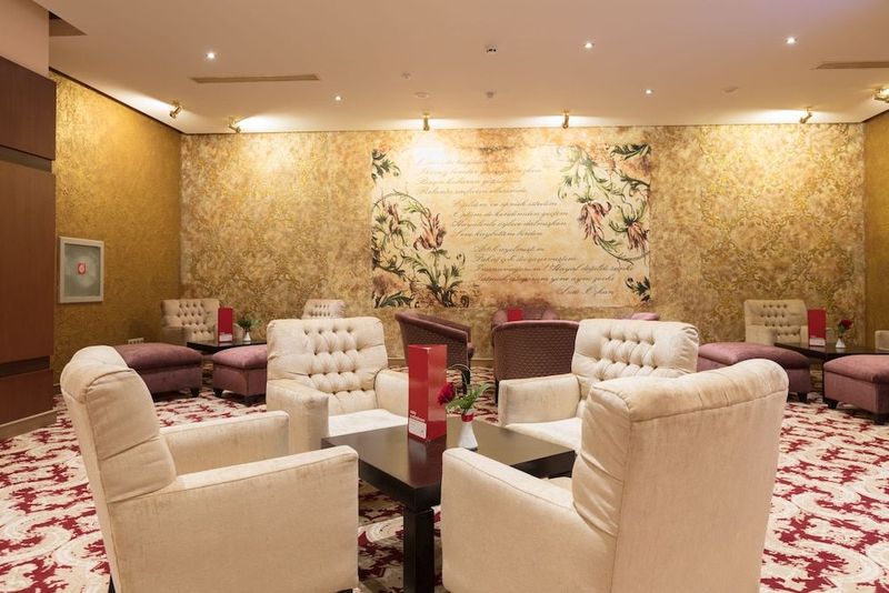 Ramada by Wyndham Sofia City Center - Image 6