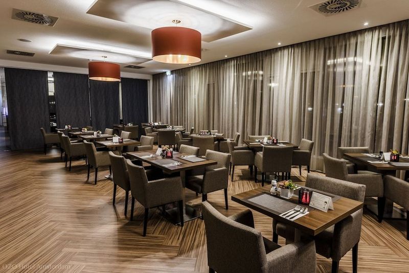 Ozo Hotel Amsterdam - Image 8