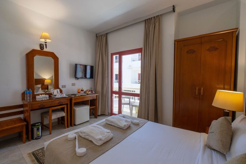 Minamark Beach Resort - Image 7