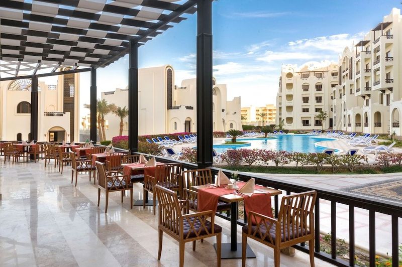 GRAVITY Hotel & Aqua Park Sahl Hasheesh - Image 10