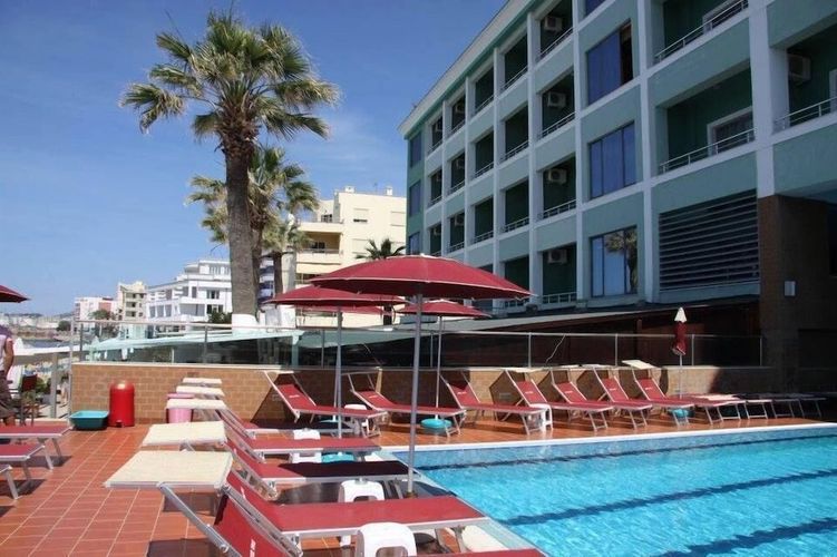 Hotellbilder av Hotel Vivas - nummer 1 av 10