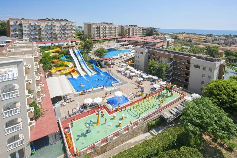 Club Paradiso Hotel