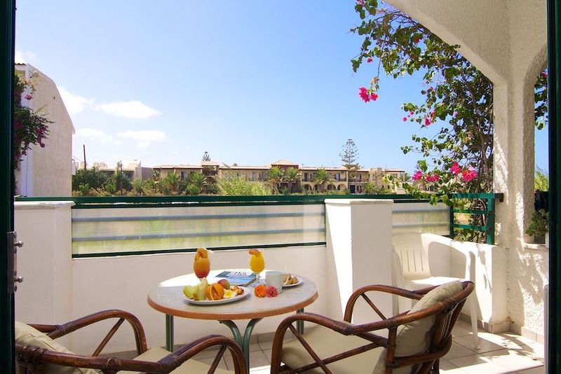 Trefon Apartments - Image 4