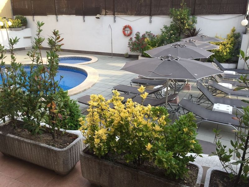 Hotel Petit Palau - Image 7