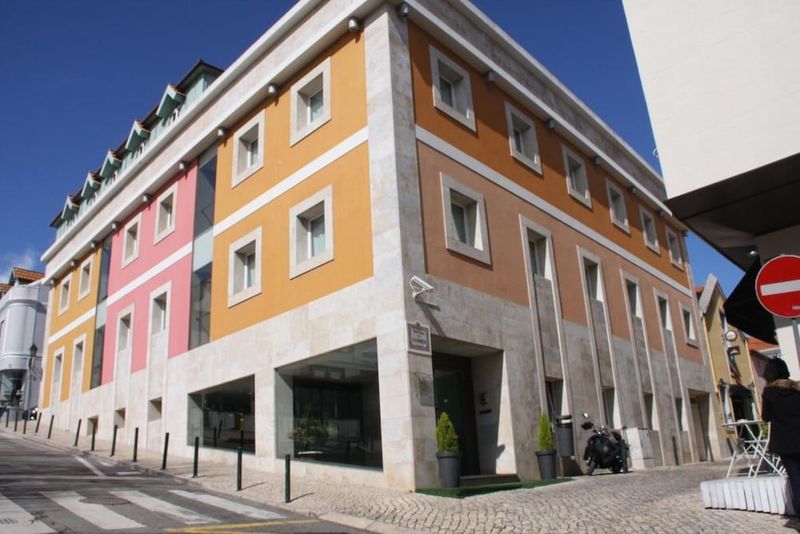 Cascais Hotel - Image 3