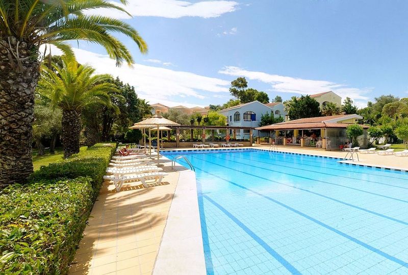 Helion Villas & Apartments - Image 1