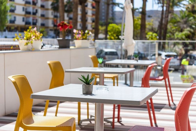 Andrea's Hotel Tenerife - Image 9