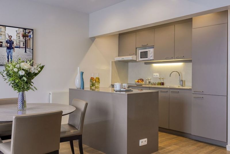 Citadines Toison d'Or Brussels - Image 7
