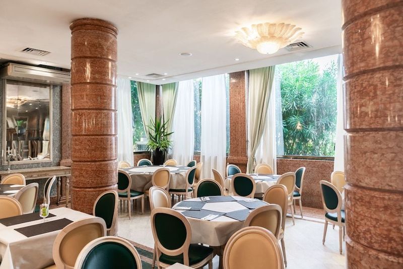 SHG Hotel Catullo Verona - Image 5