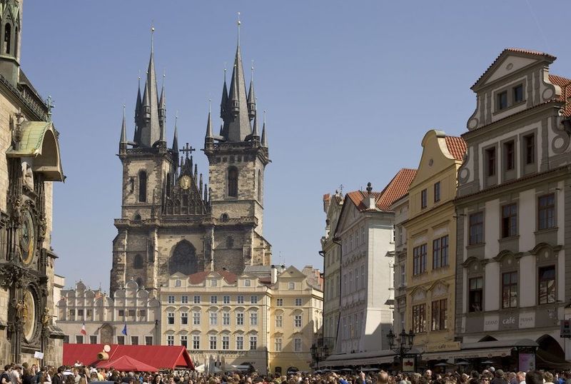 Occidental Praha - Image 10