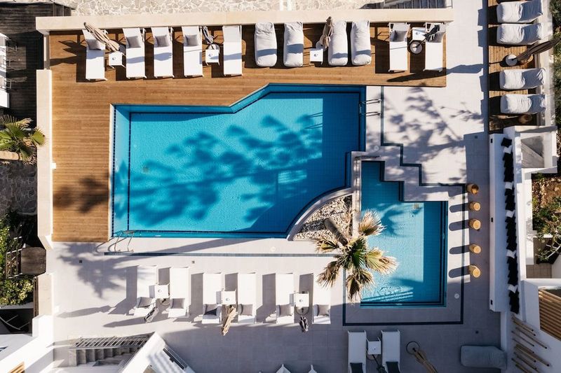 Petradi Beach Hotel - Image 5