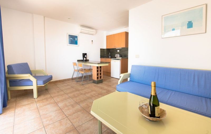 Apartamentos Karina - Image 6