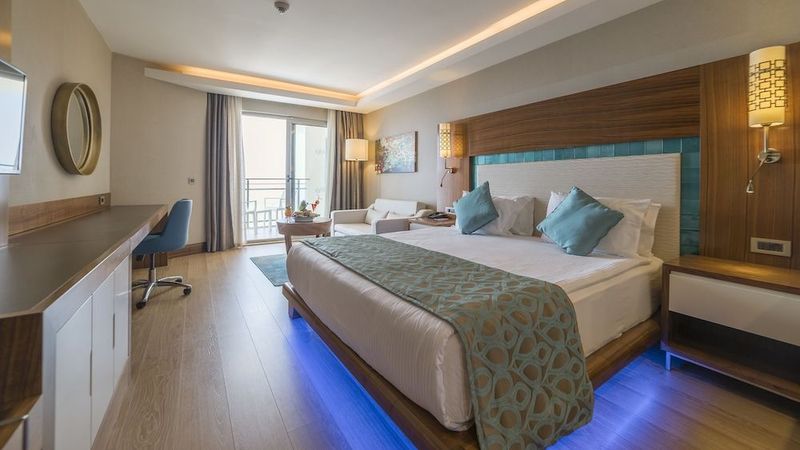 Ramada Resort Kusadasi & Golf - Image 3