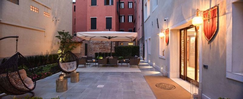 Santa Croce Boutique Hotel - Image 4